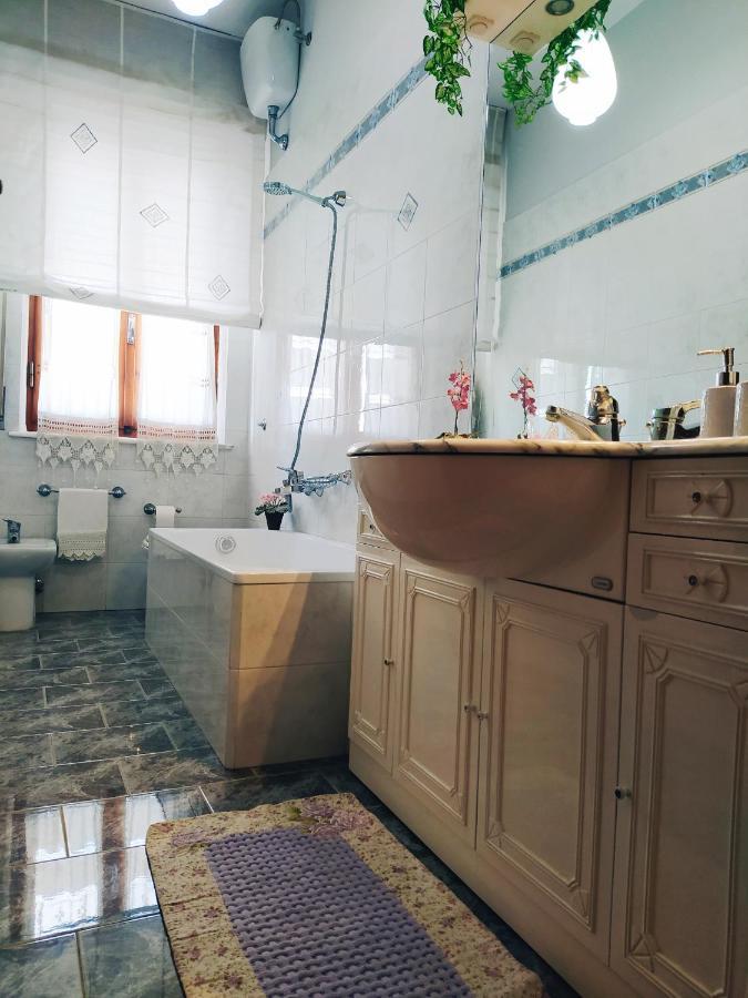 Апартаменты Casa Dina Сан-Джиминьяно Экстерьер фото